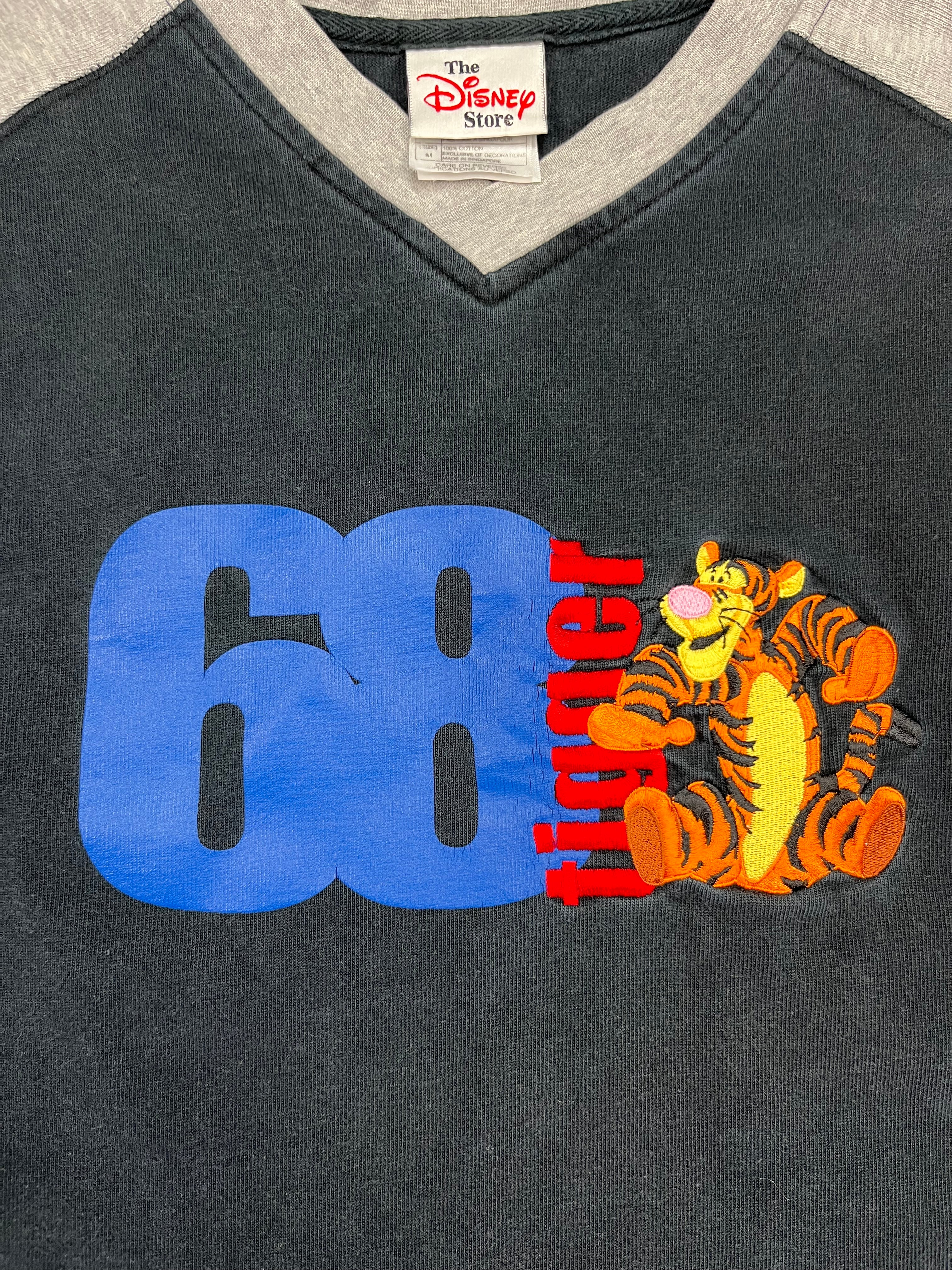 Vintage 90s Tigger Long Sleeve- M