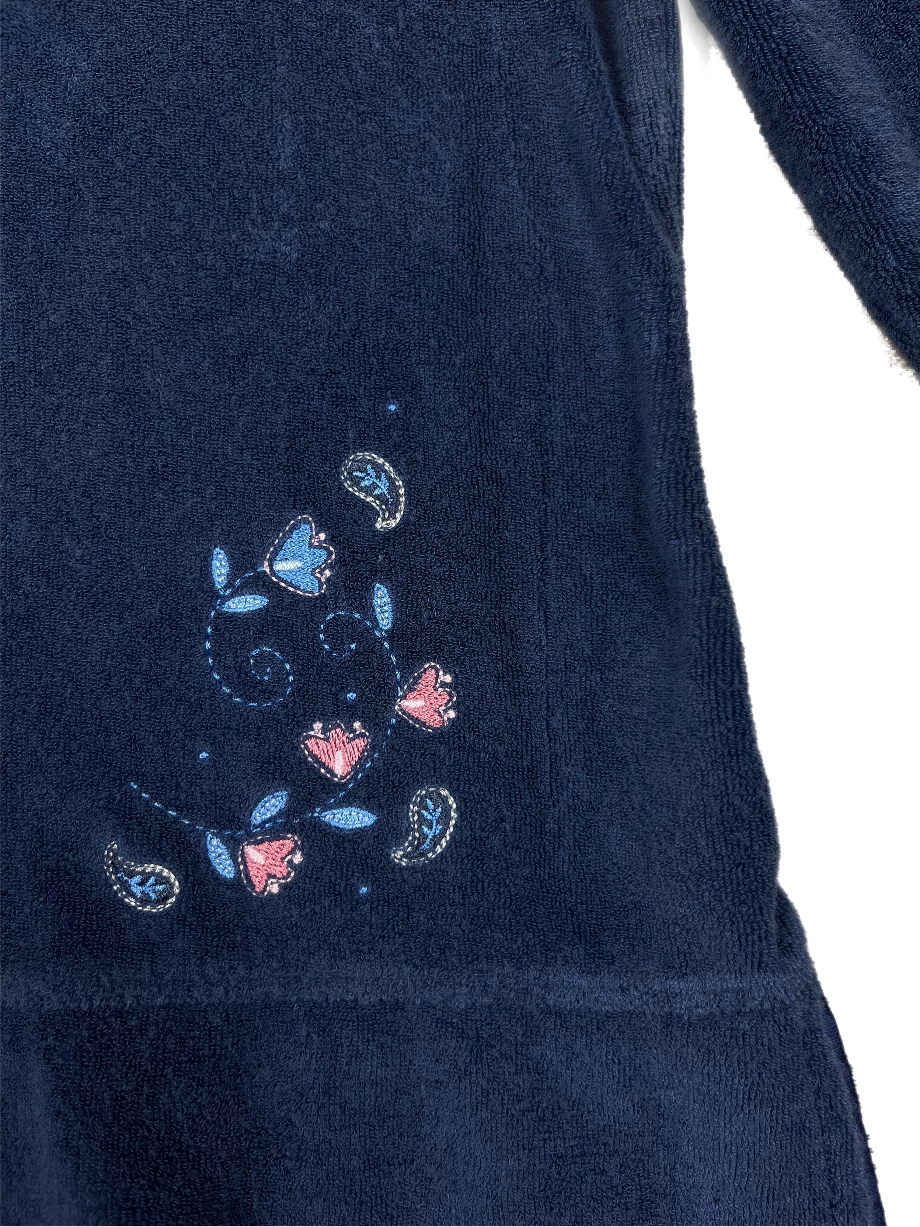 Vintage 90s Eeyore Hoodie -M